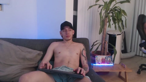 fratguysonline  13-02-2023